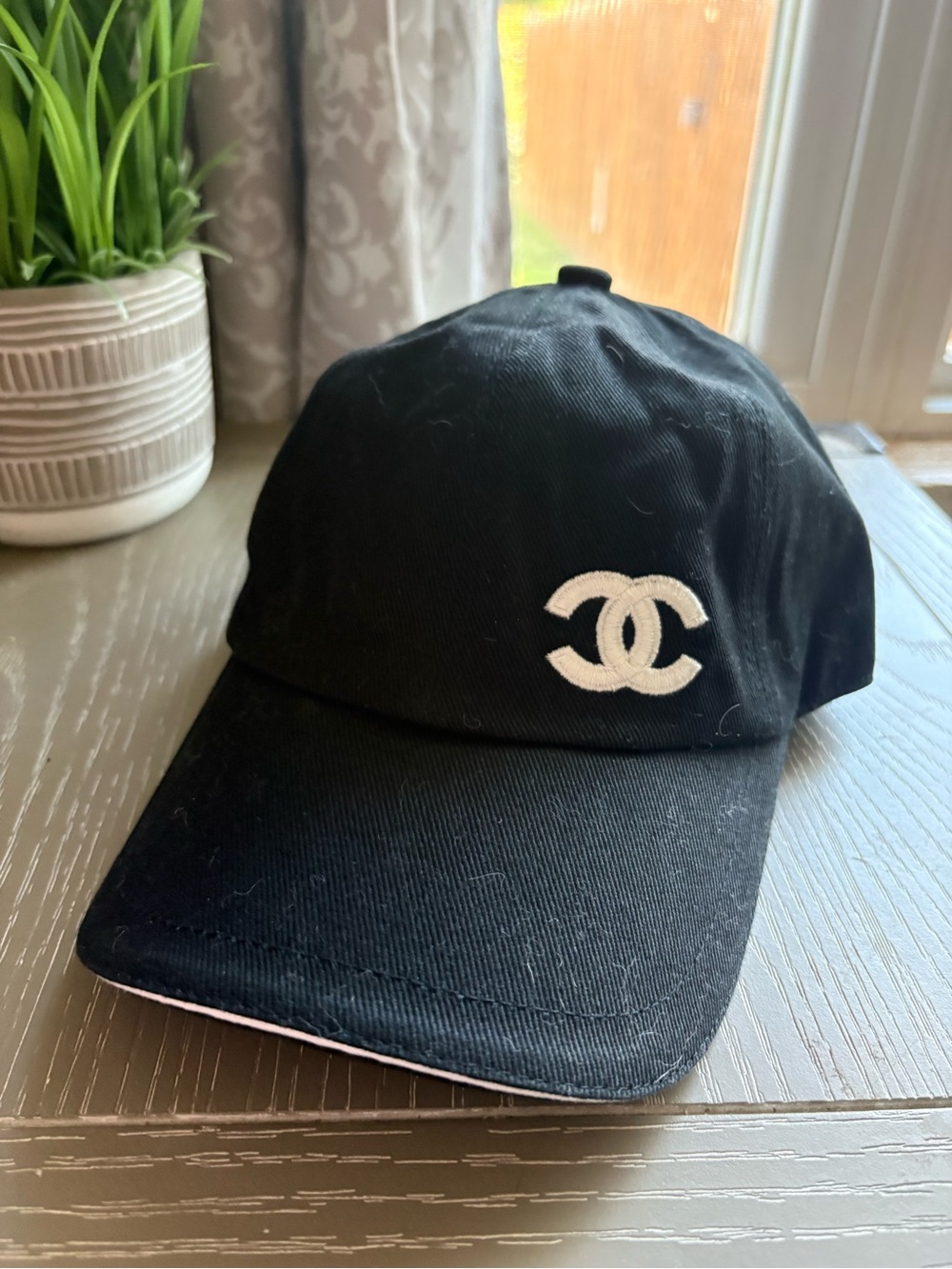 FaSHION Black Cap with White CC Embroidery - Picture 3 of 5